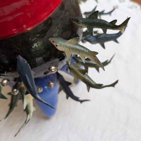 Crazy, Bold, Objet d'Art Ceramic Art Pottery Sculpture, Planter with Fish - Picture 7 of 15